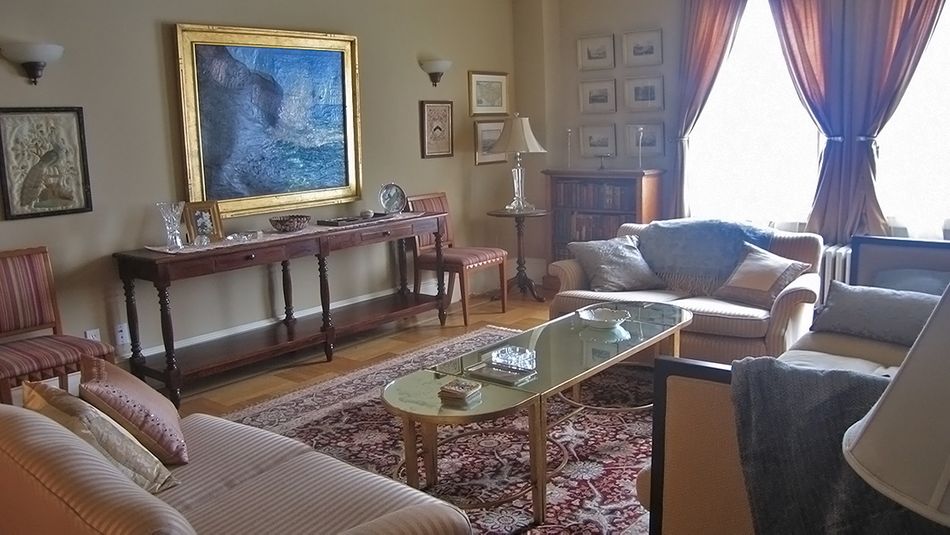 Detective Turlotte's Girlfriend's Apartment