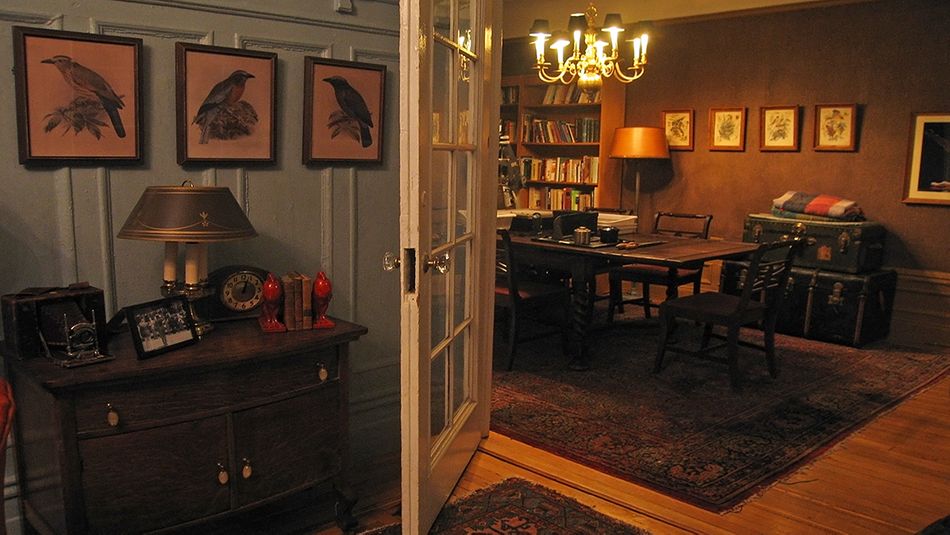 Retired Detective's Home, Dining Room