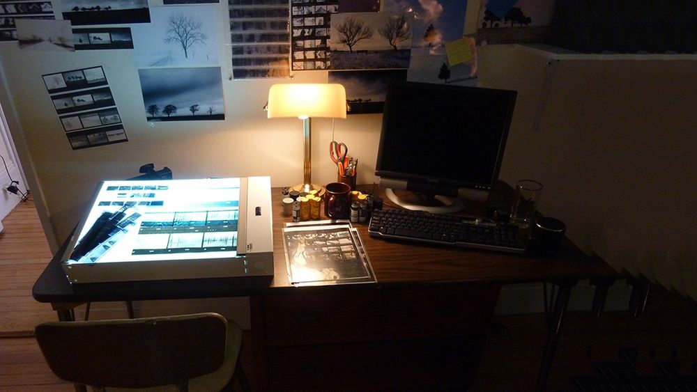  Int. Ex-Convict's Apartment