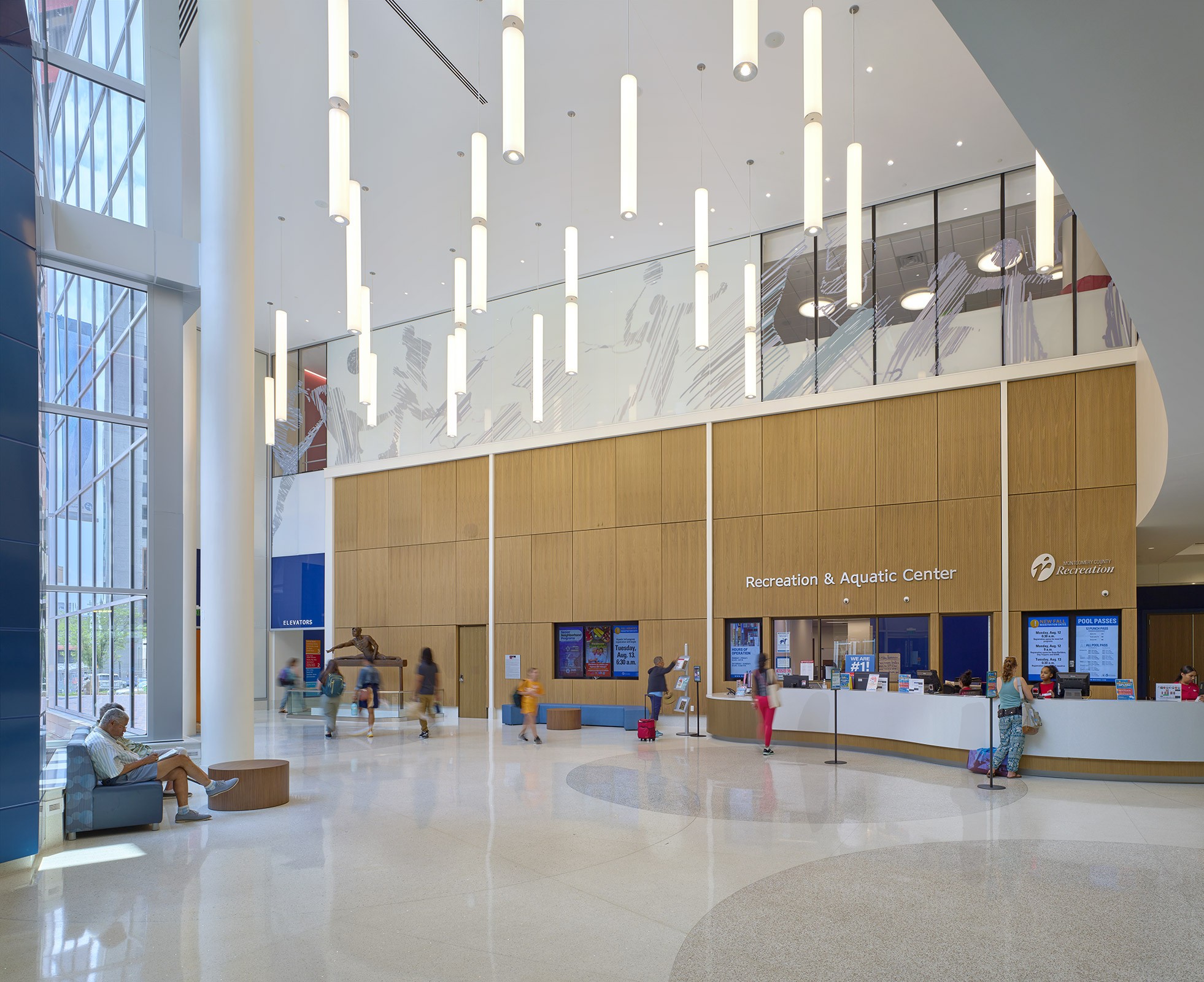 ezsq.p3.in.lobby.b2.jpg
