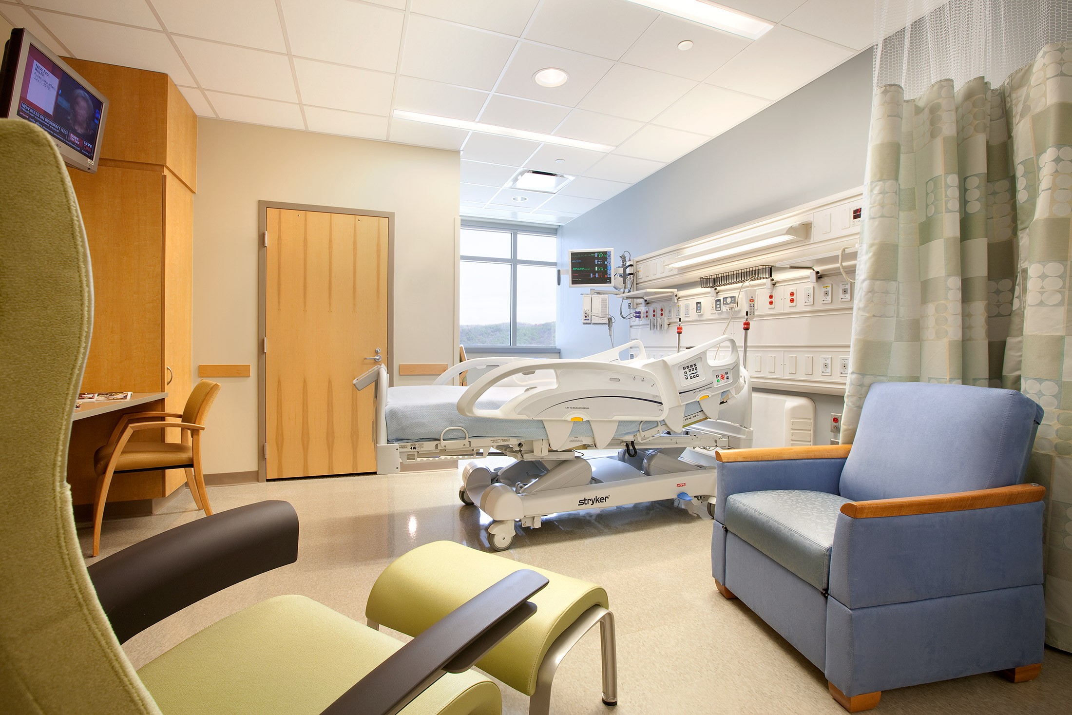 wmhs.a.int.patientroom.a.jpg