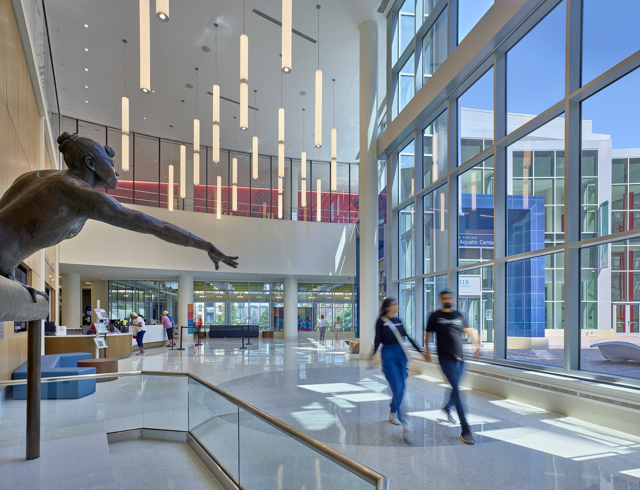 ezsq.p3.in.lobby.c.jpg