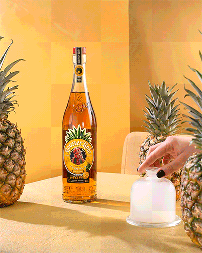 Rooster-Rojo-Pineapple.gif