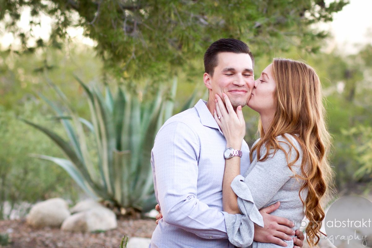 Tucson couples engagement portrait photography