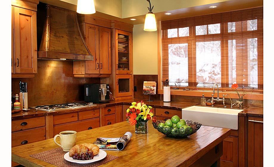 Private Residence, Lakefront Windermere, BC