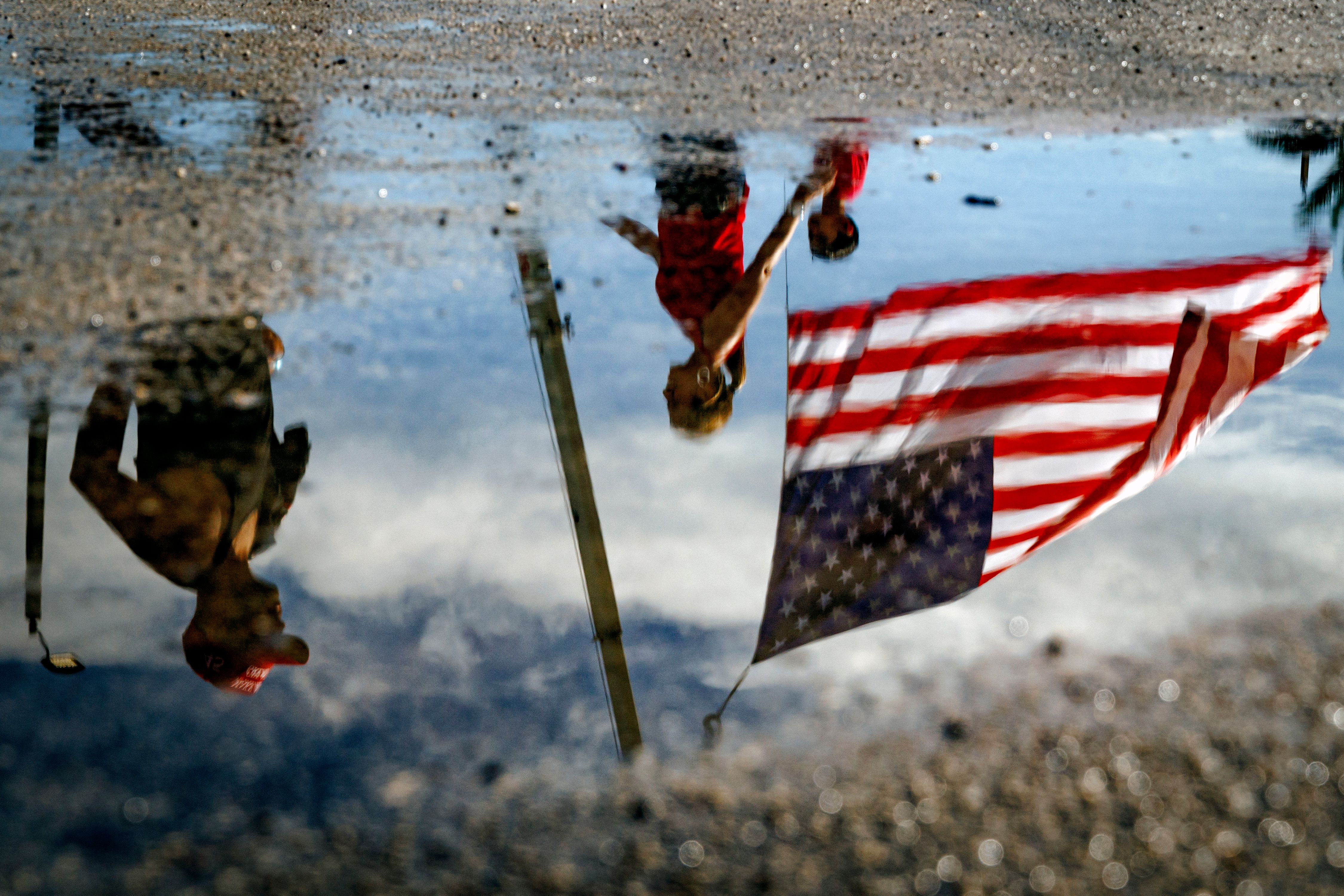 SM_1106_MIDTERMS-FL_008a.jpg