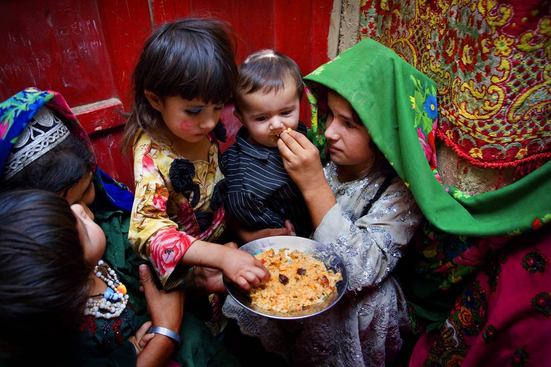Sharing a Hearth Plate, Toghlamast Village, Afghanistan