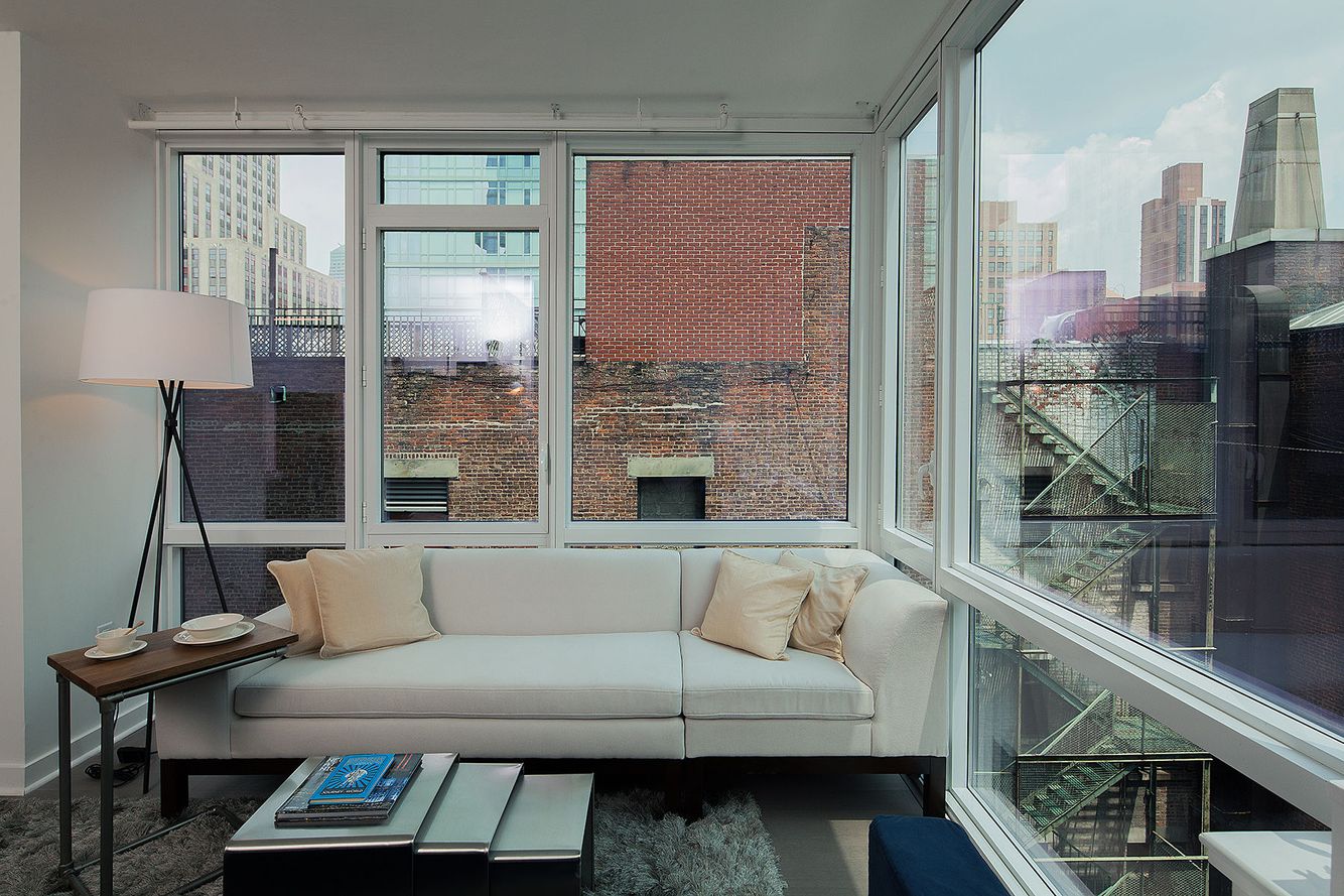 1interior_photo_by_buckley_1