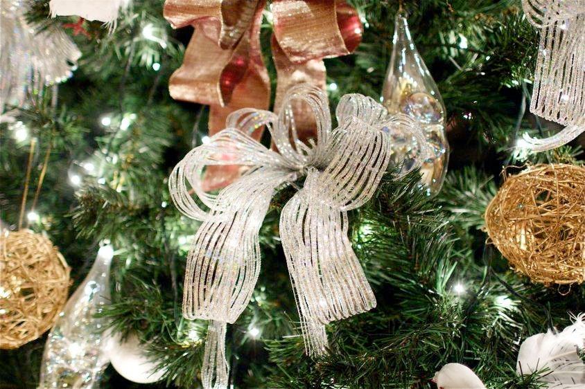 1St__Regis_Christmas_Decorations_2