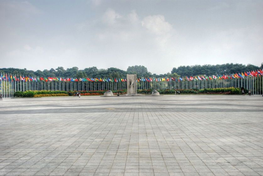 1DSC_0239_2_40_2_41_2_tonemapped