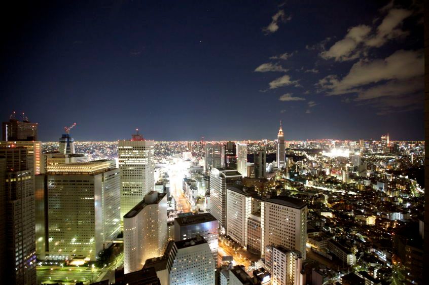 1Wide_angle_at_night_of_Tokyo