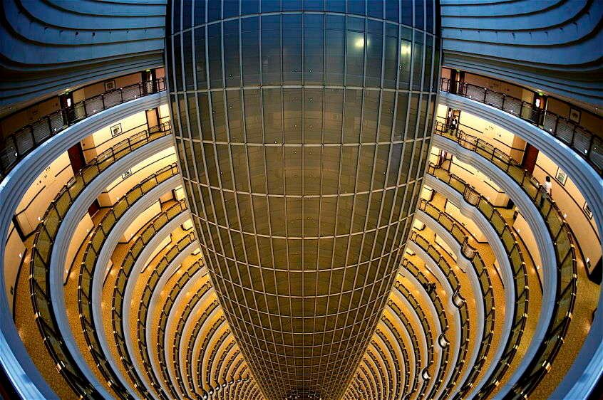 1Fisheye_image_of_the_Grand_Hyatt_2