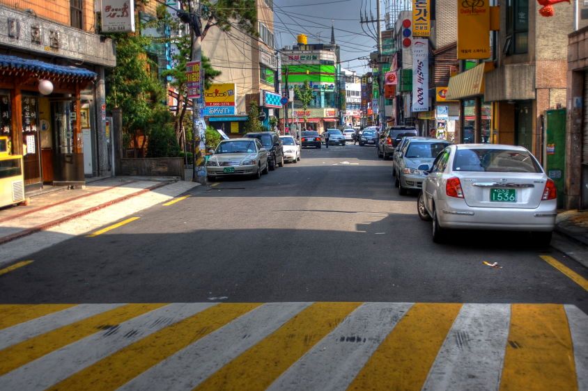 1DSC_0004_5_6_tonemapped