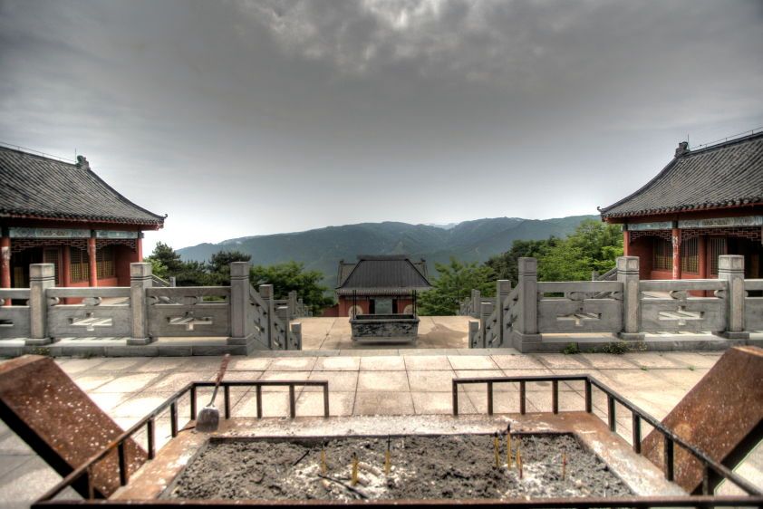 1img_5837_8_9_tonemapped