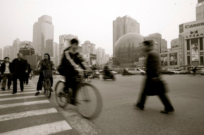 1Chinese_bicyclists_2