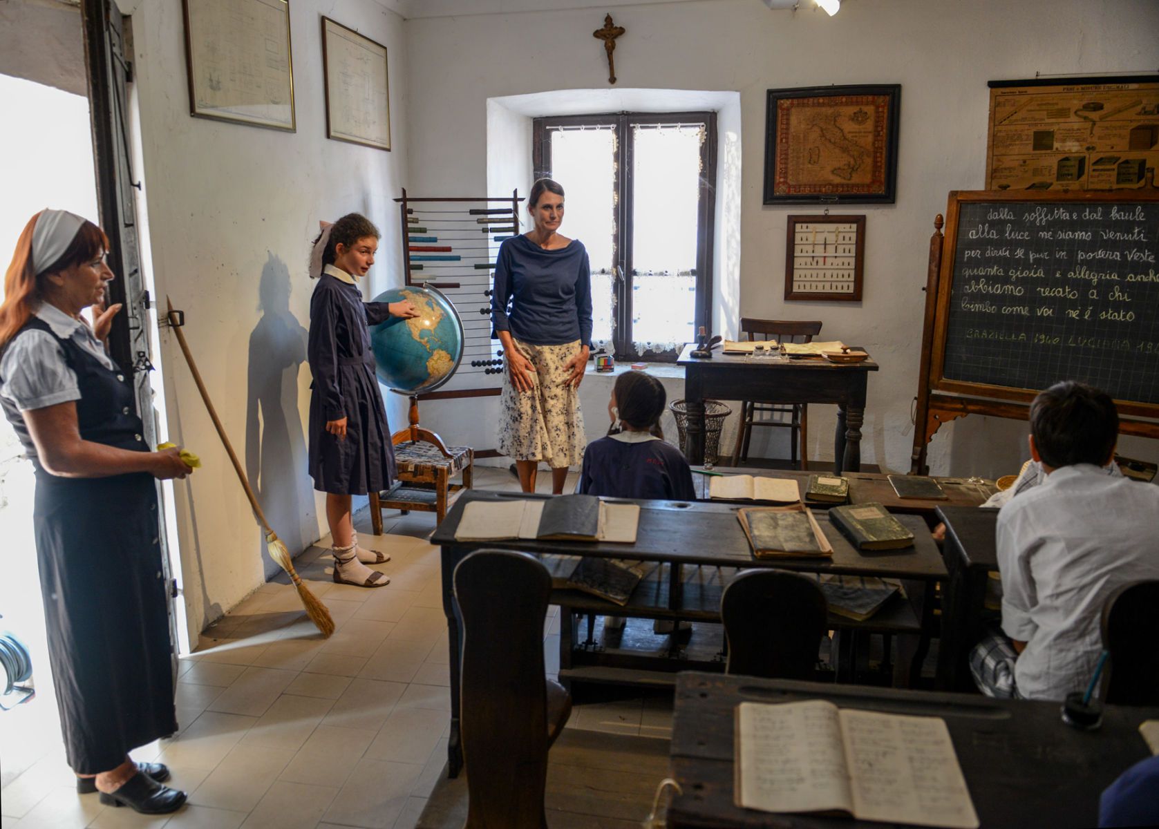 Piera's Last Days at School with Childhood Friends"