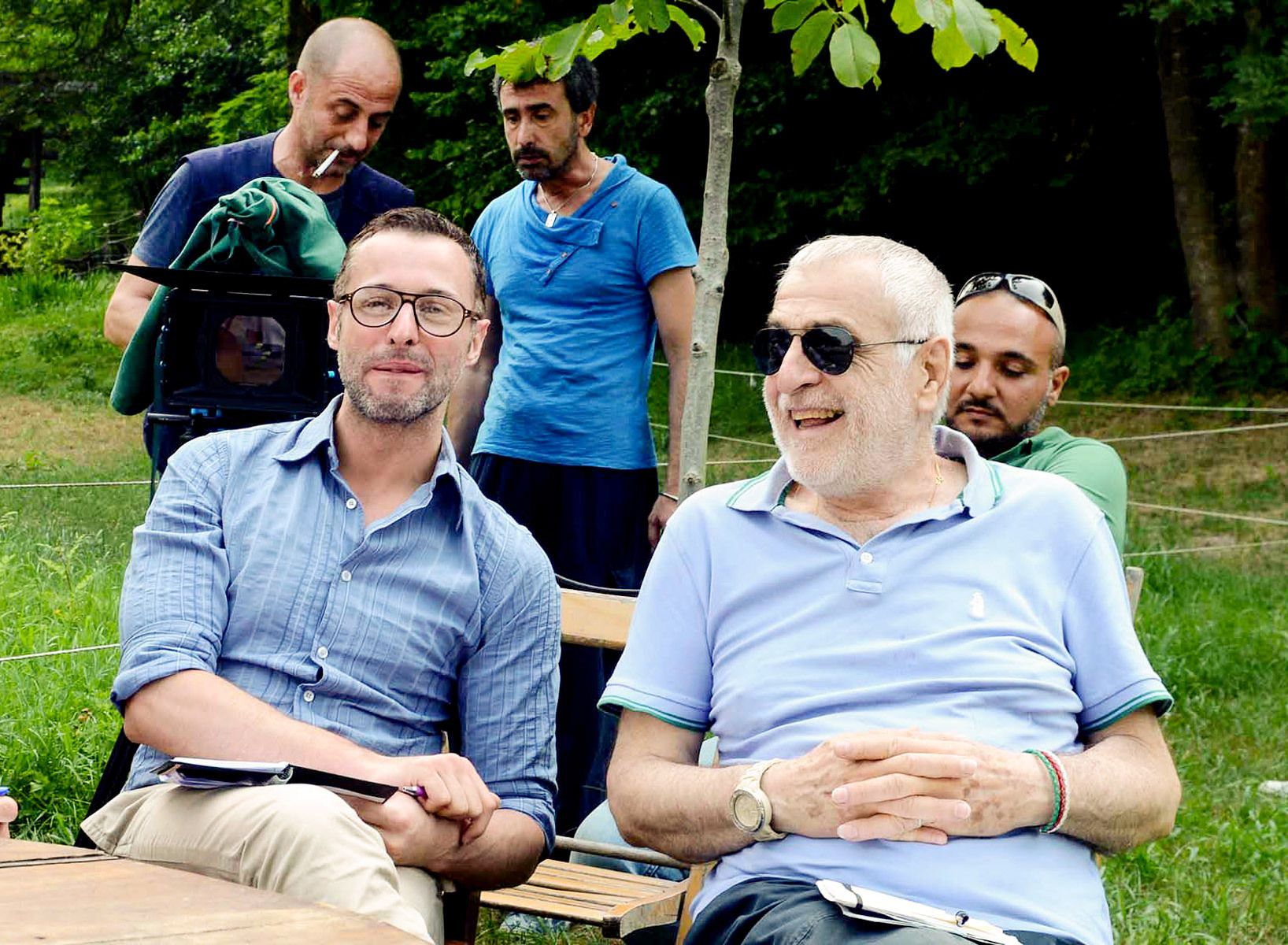 "Pause Between Scenes"