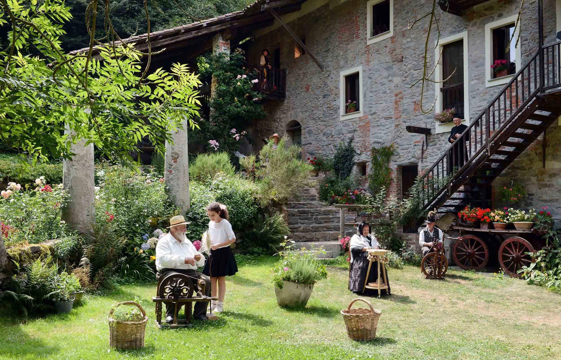 "Childhood Memories in Pranzalito"