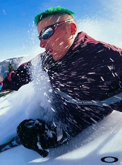 1Gil_Smith_LFSTYL_pg02_02