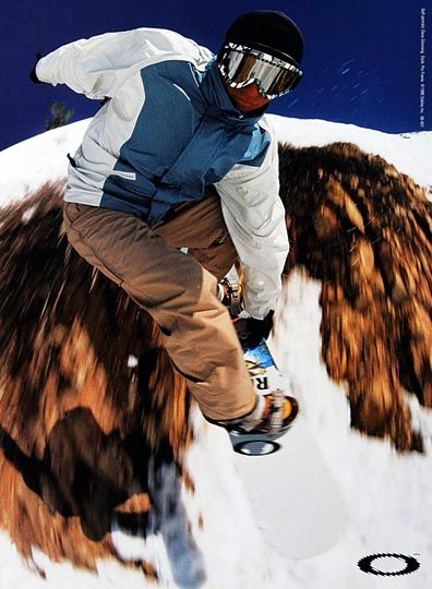 1Gil_Smith_LFSTYL_pg02_05