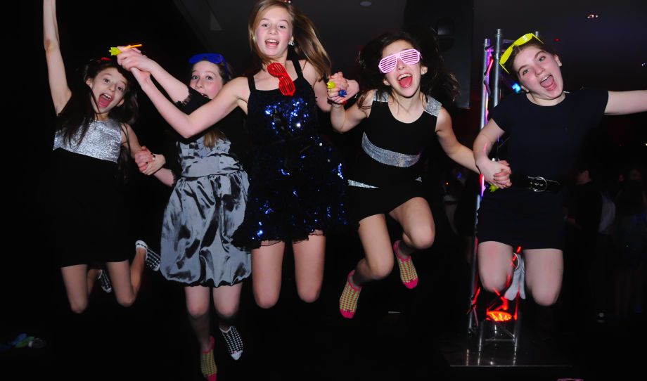 Bat mitzvah party