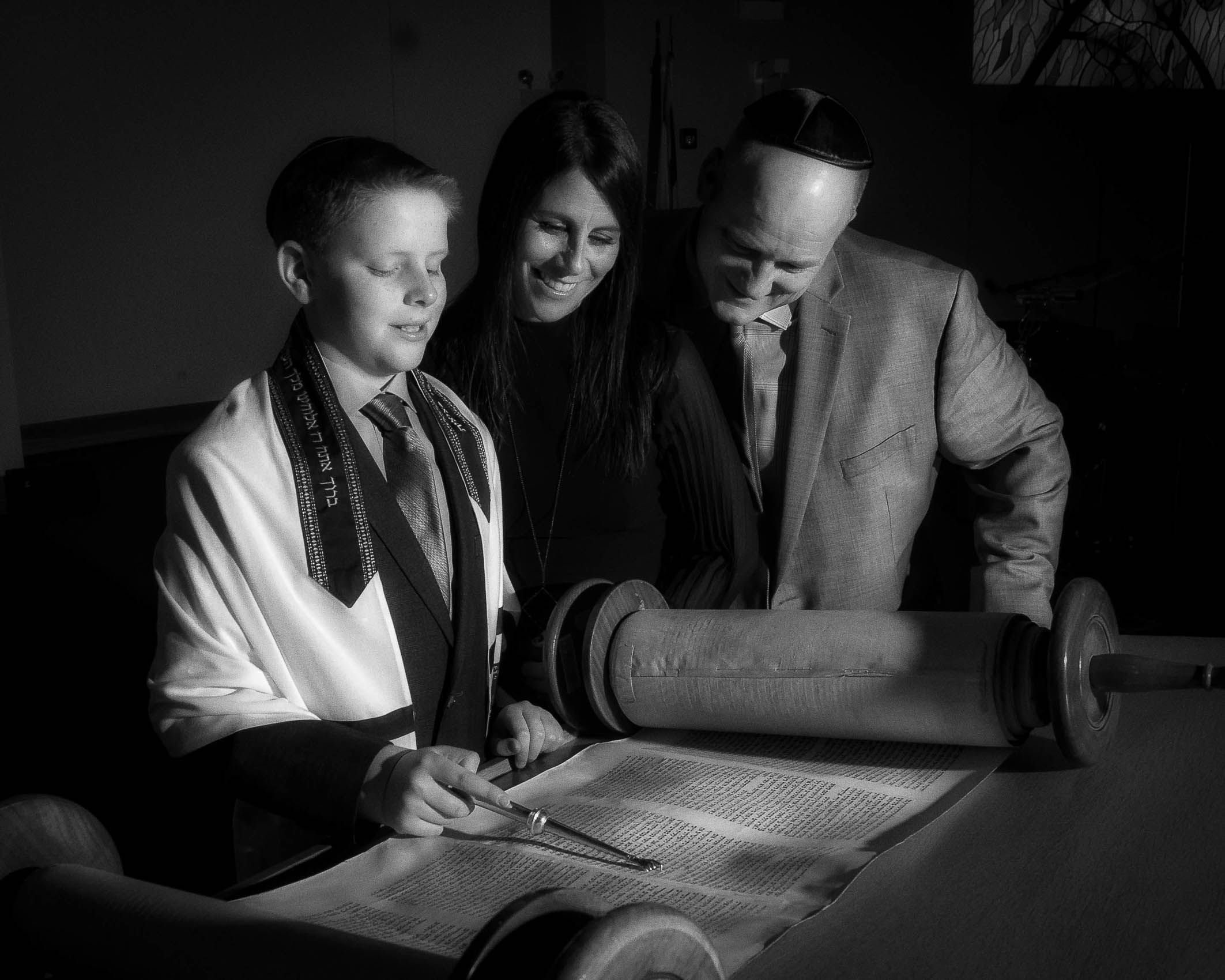 Family Torah reading
