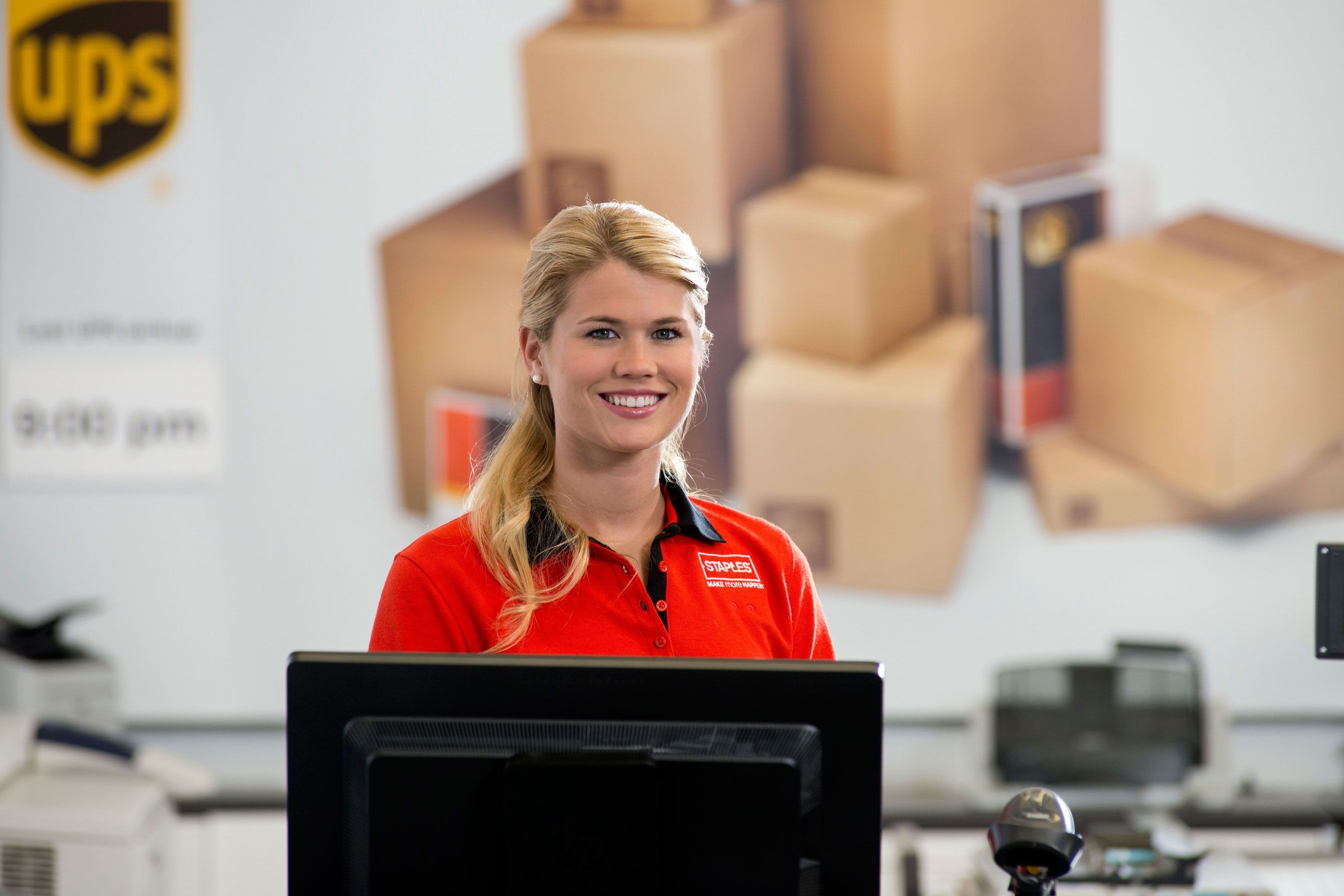 1staples_ups_08_12_15_0461_copy_copy__1_