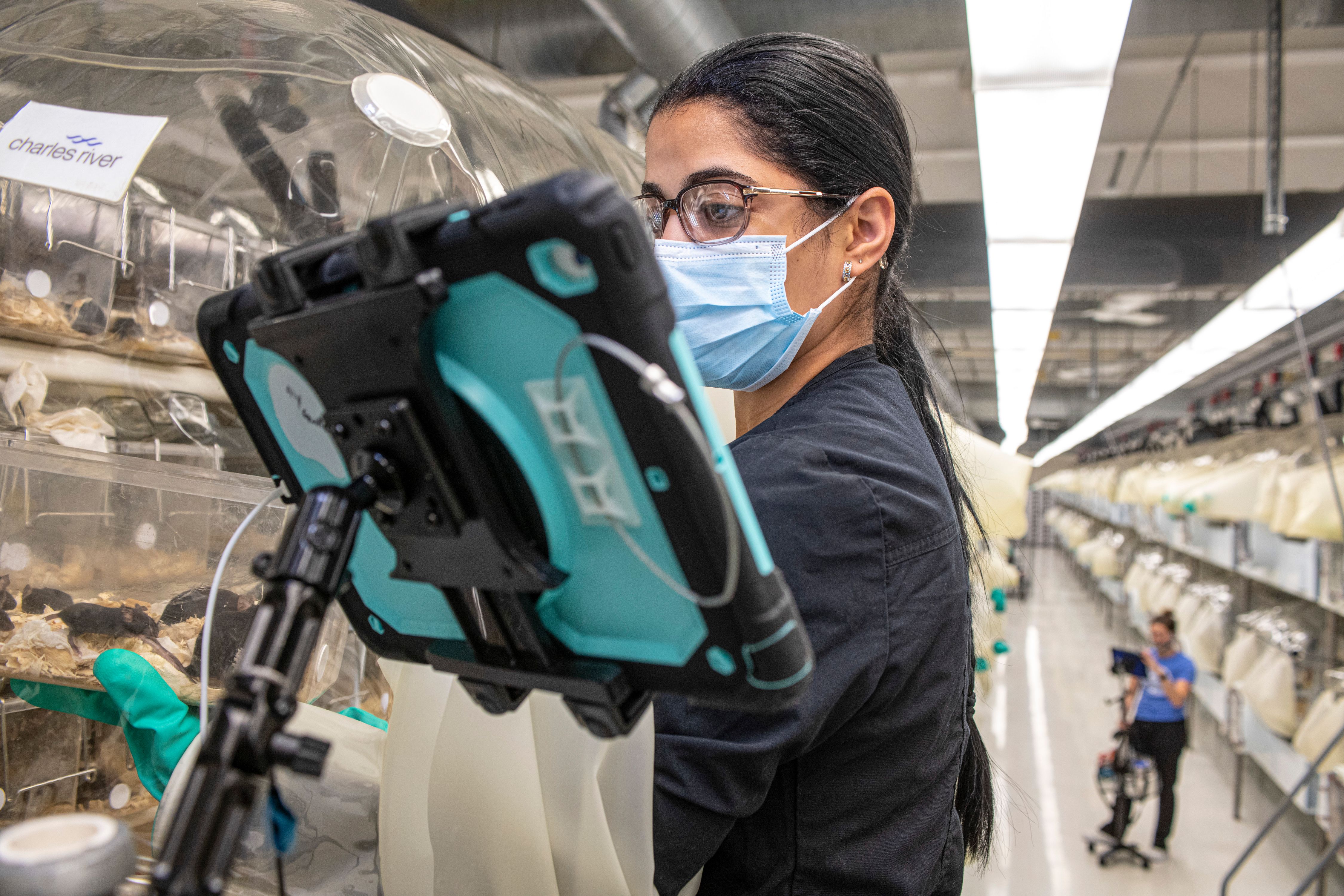 CharlesRiverLab_lenrubenstein  copy.jpg