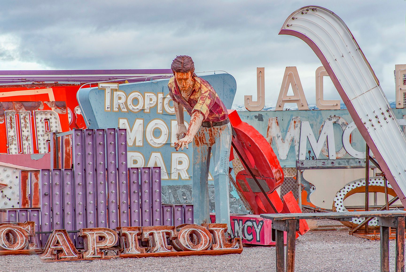 11-las_vegas_1_10_091sm