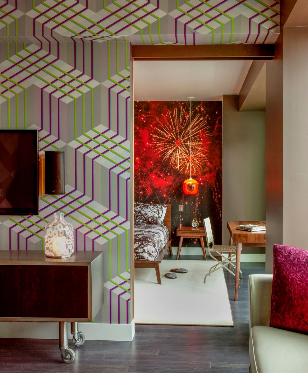 1dne_w_christofi_livingrm_into_bedroom