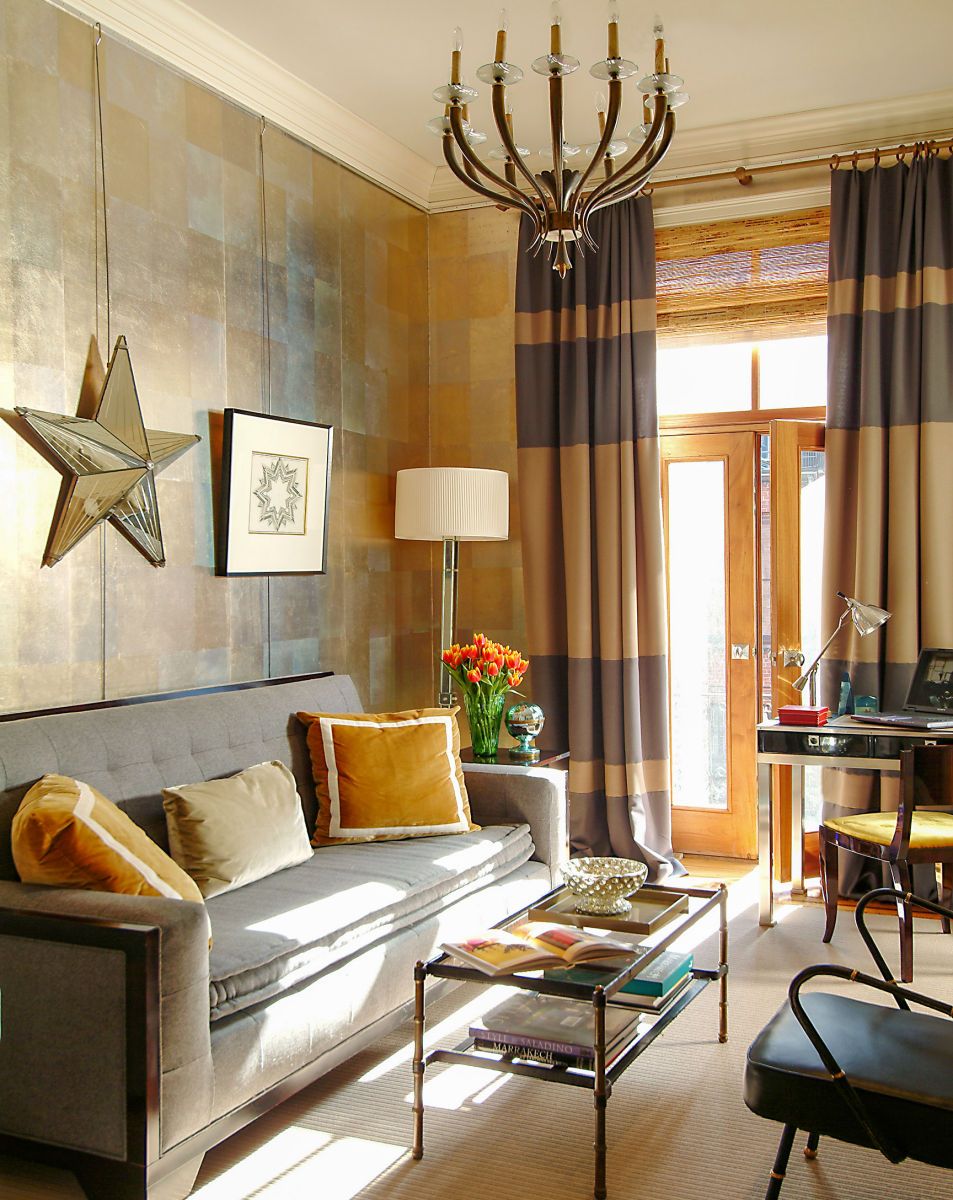 11-frank_roop_01_04_office_2