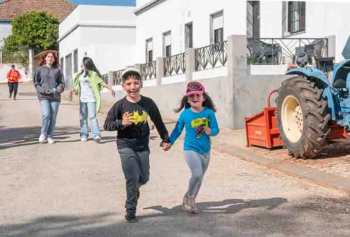 Eric Roth Portugal low rez 02.jpg