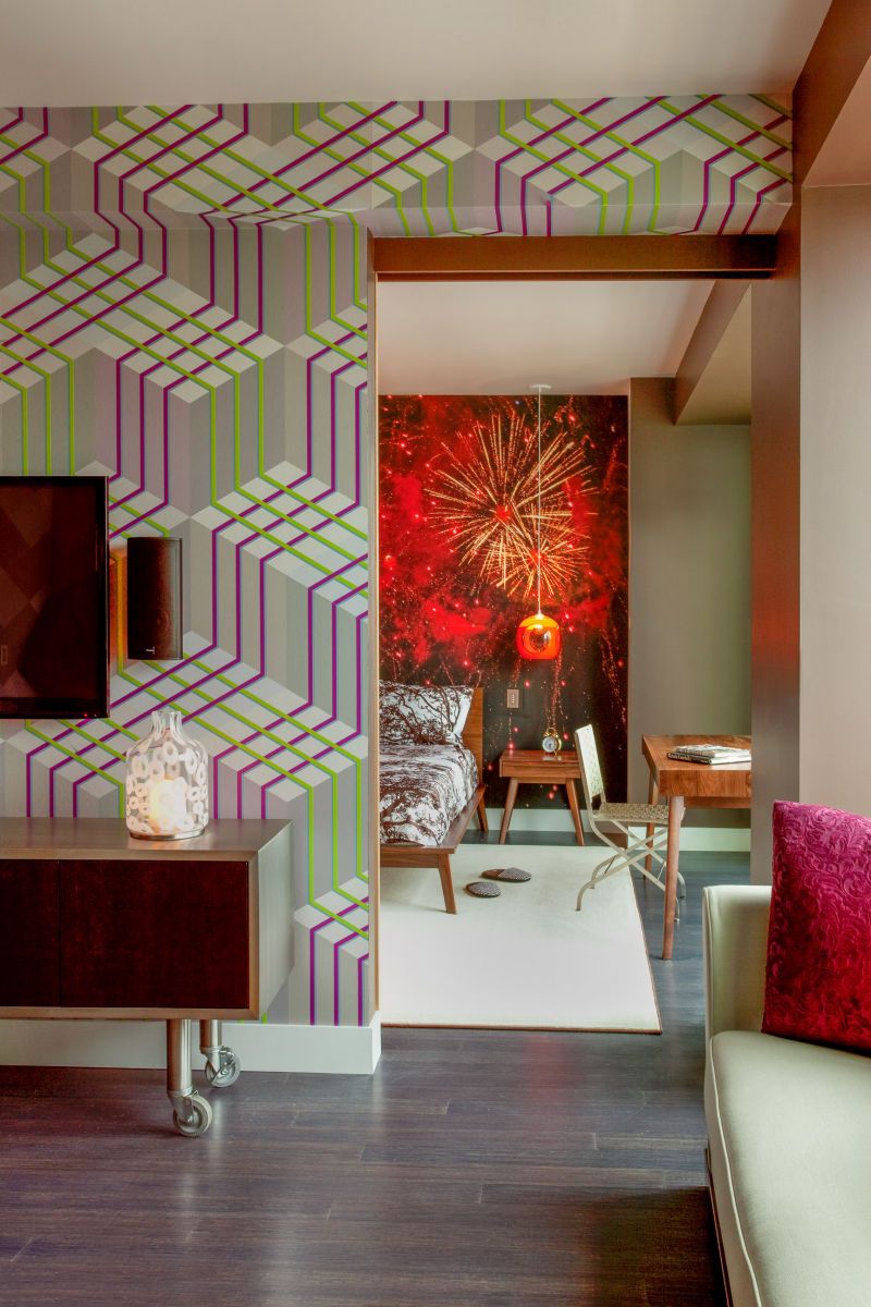 1dne_w_christofi_livingrm_into_bedroom