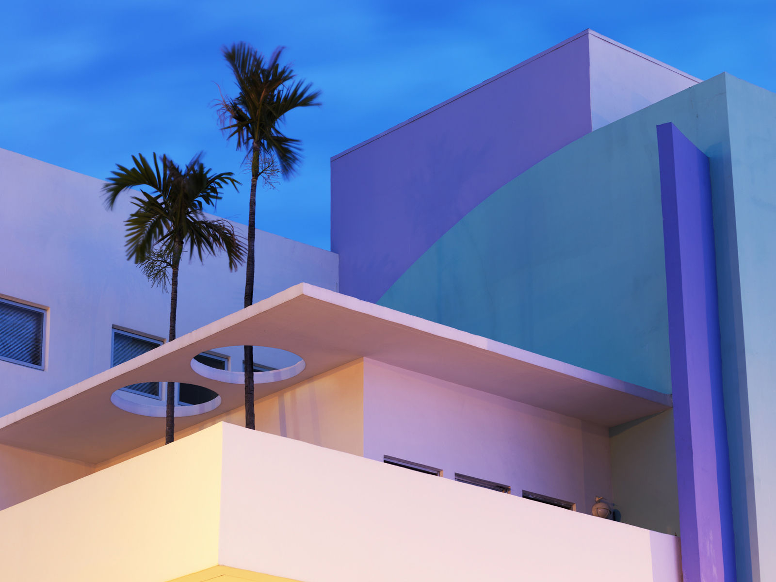 Kenneth Cole store on 8th Ave, South Beach, Miami. Getty Images # 90335508 Modern version of Art Deco style building