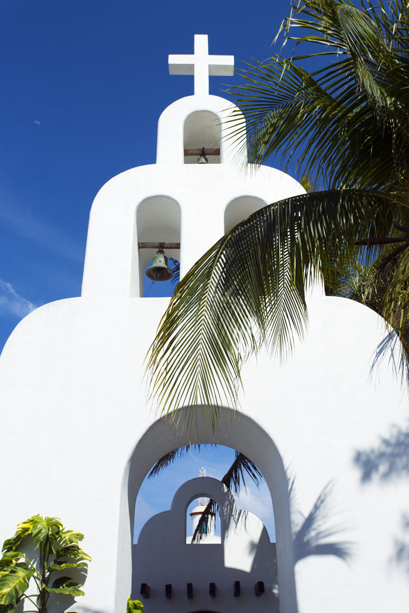 Mexico,Quintana Roo,Mexico,white adobe church. Alamy #CW30C9 Adobe church in Playa del Carmen