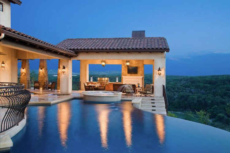 1r393_1NEW_AUSTIN_HOMES_PARADE_OF_HOMES_POOL2.jpg