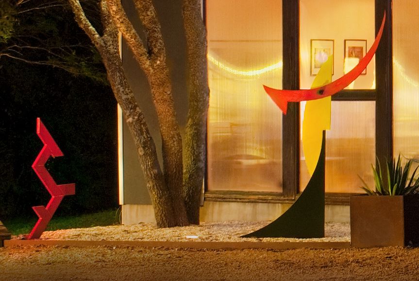 2 steel sculptures : 1998