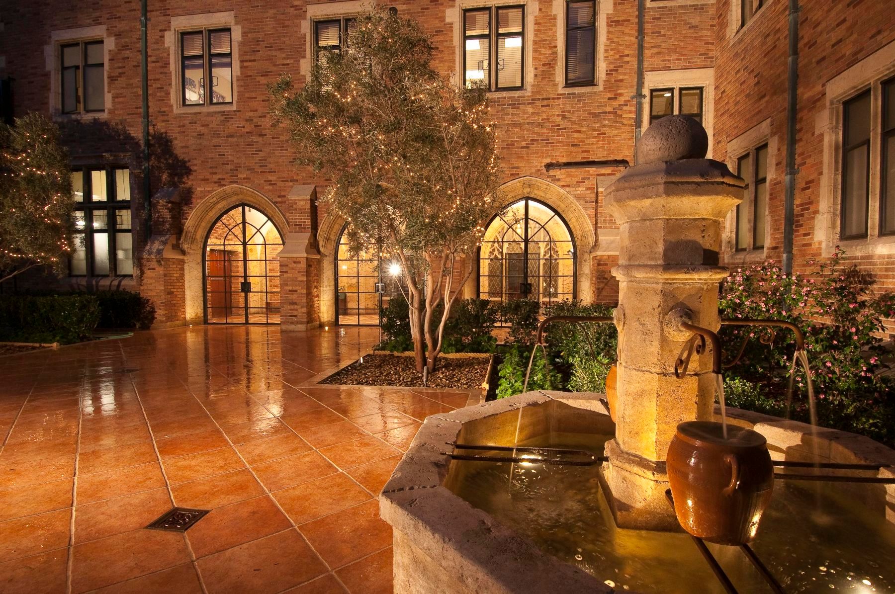 1r6729475613_0aebf3025d_o