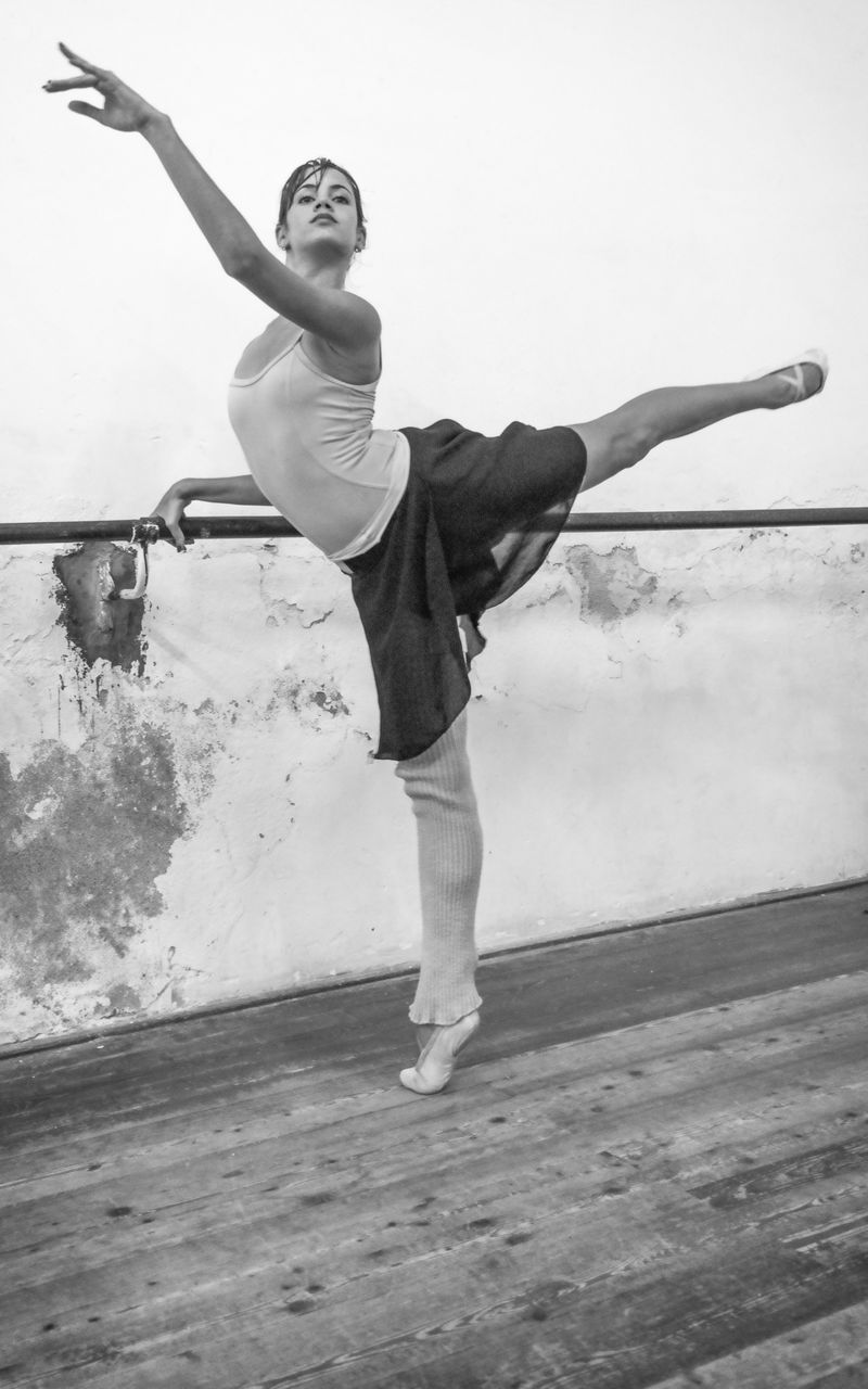 On the Bar ii, National Ballet Co. of Cuba