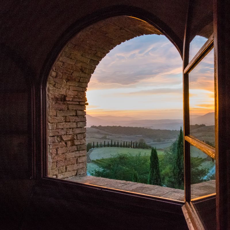Tuscan Dusk Approaching
