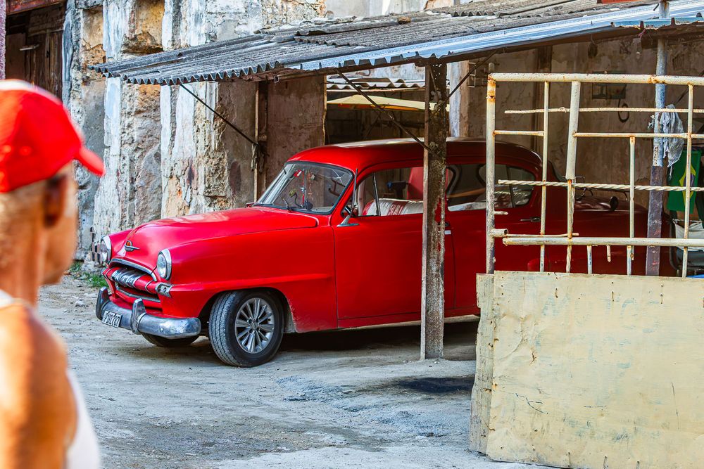 cuba_street_red_car_sedan.jpg