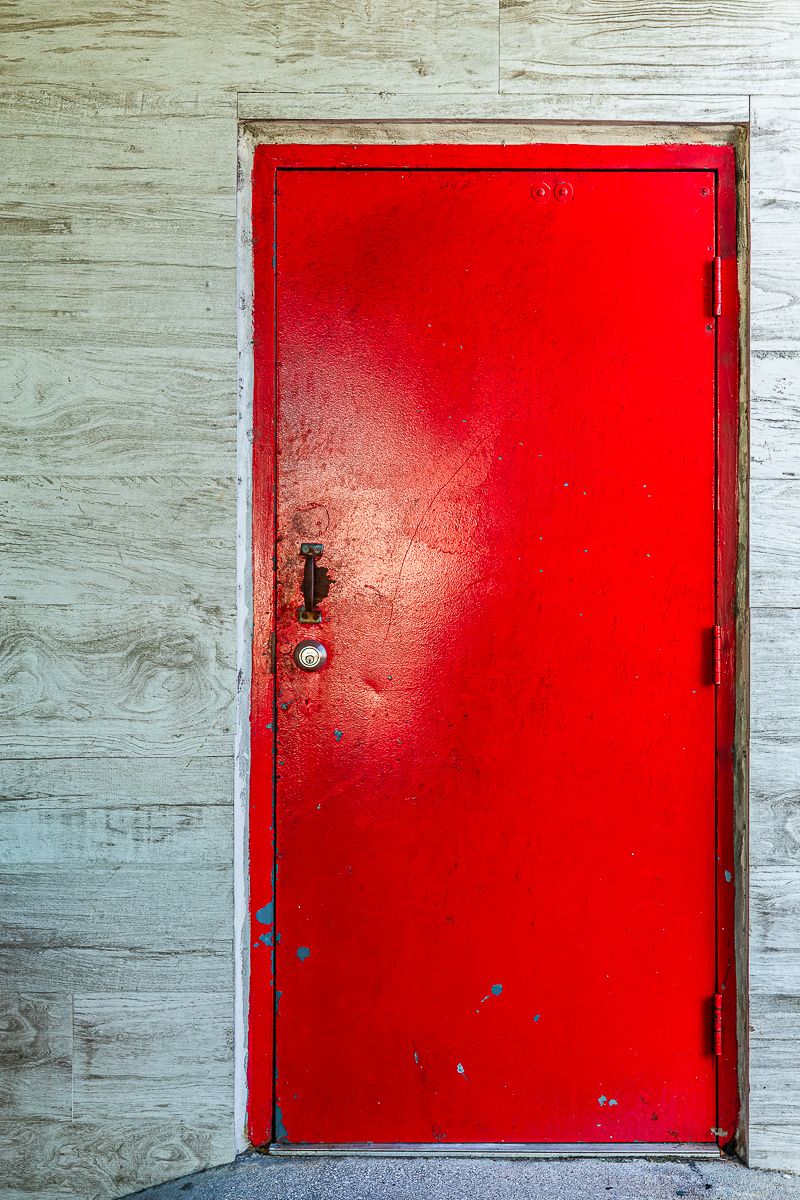 the_red_door.jpg