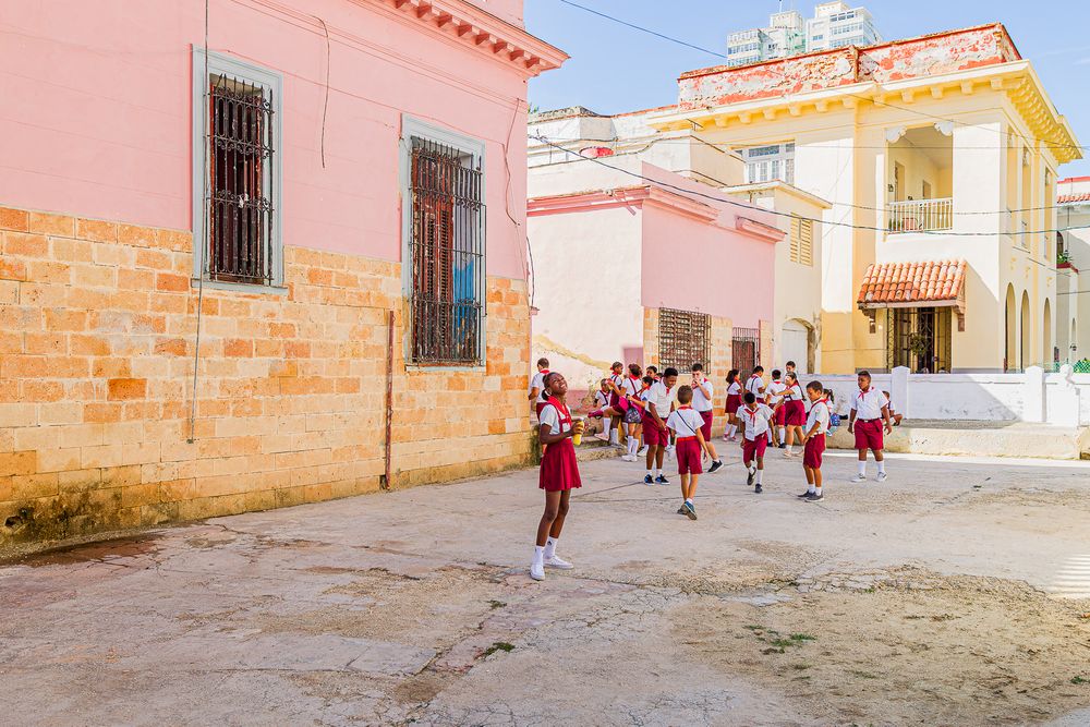 cuba_schoolyard_kids.jpg