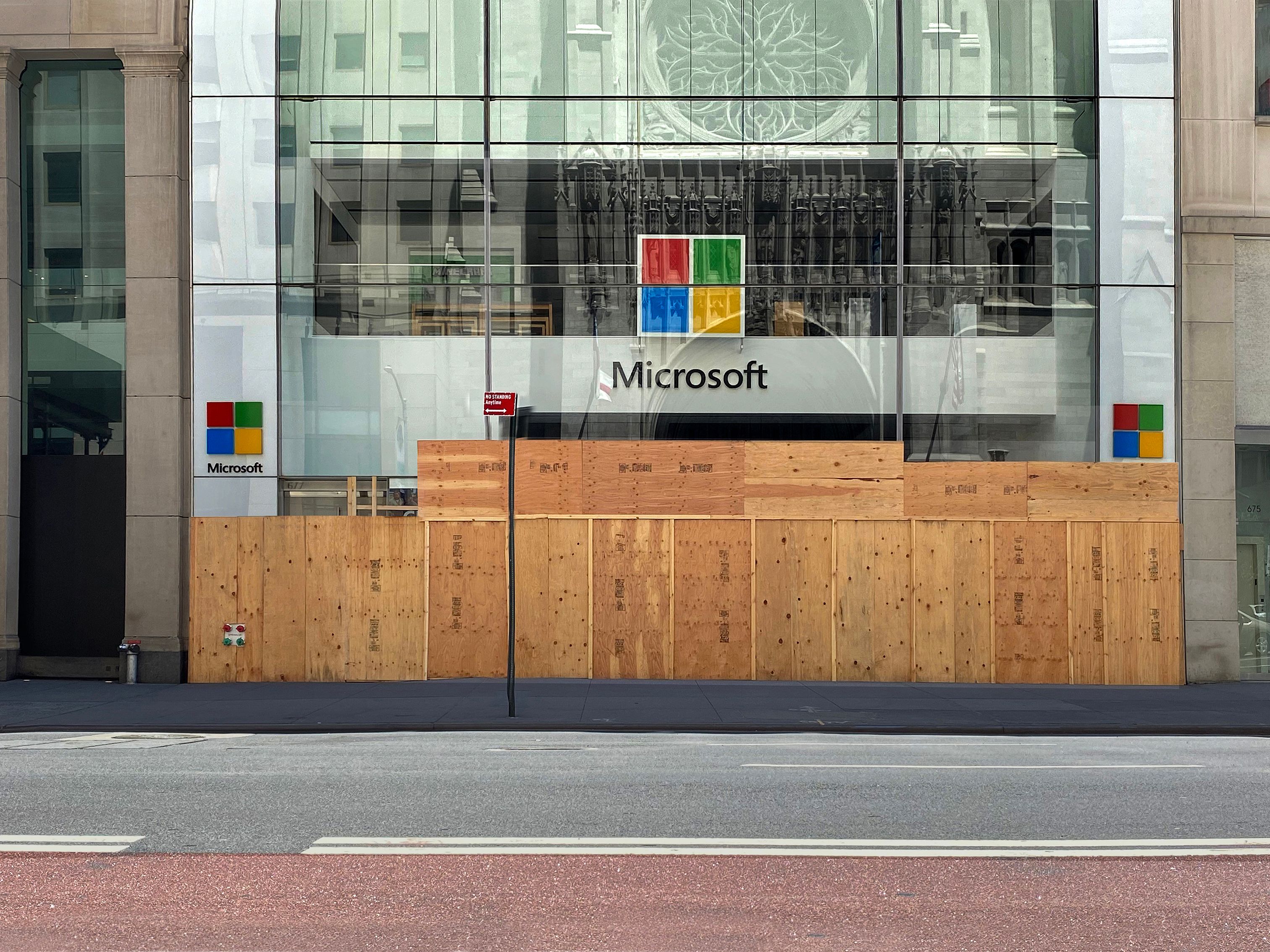 Plywood BLM NY - F2.jpg