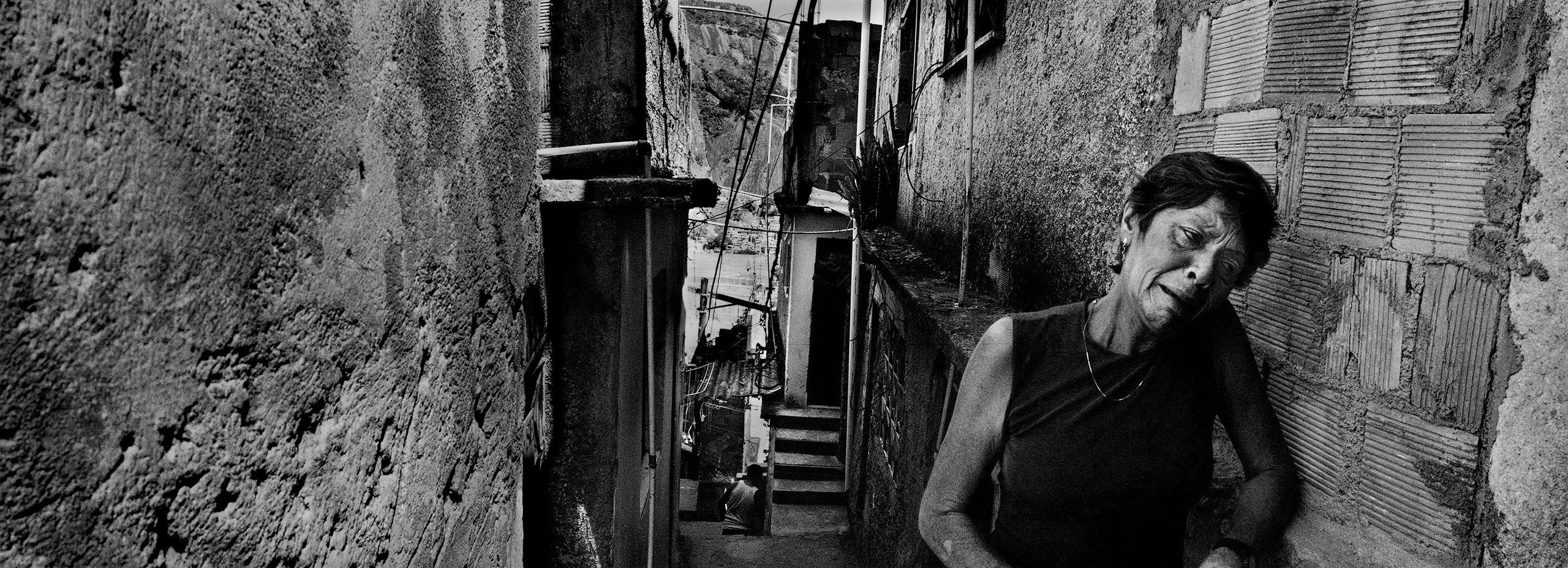 Rocinha-by-Andre-Cypriano-87.jpg