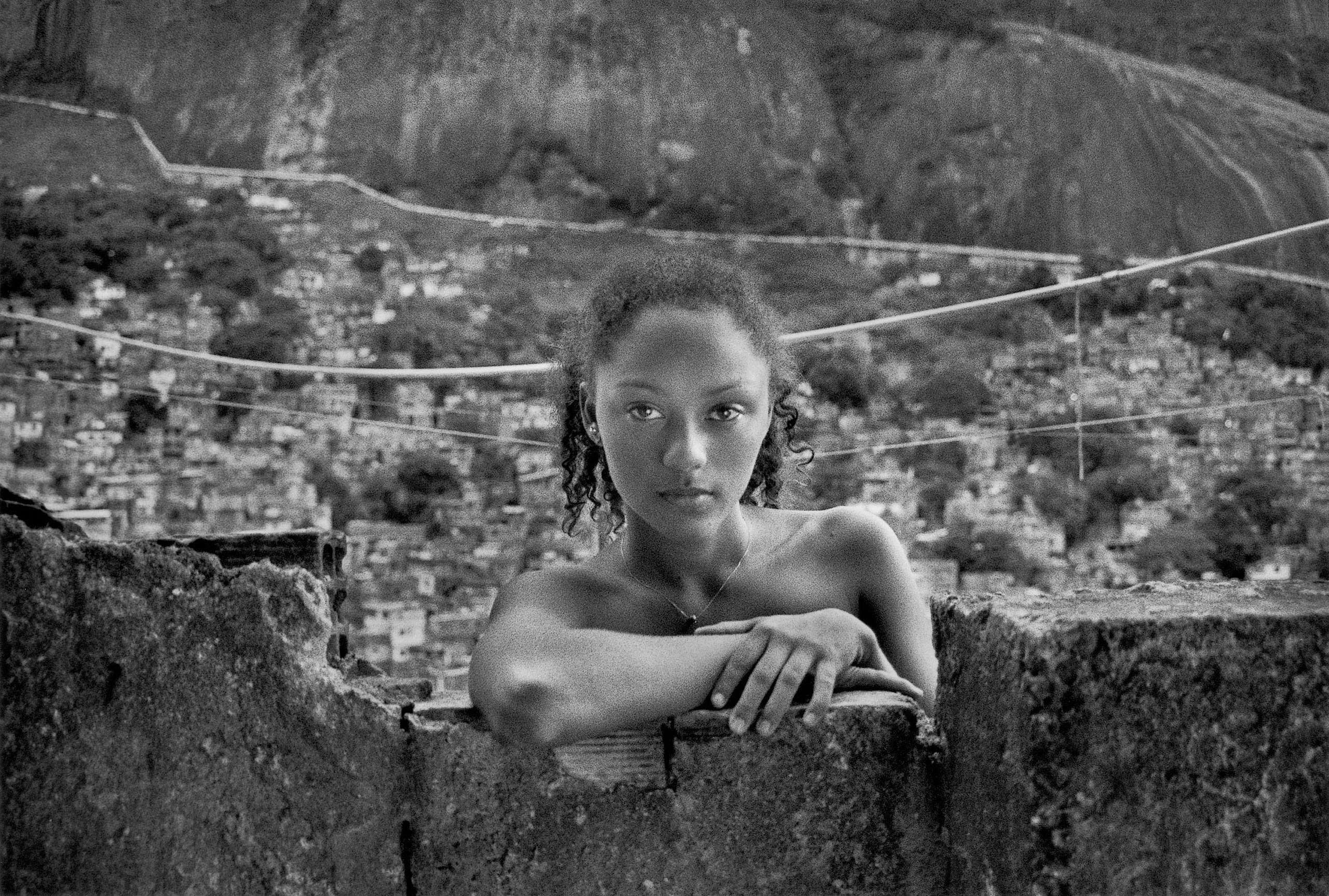Rocinha-by-Andre-Cypriano-10.jpg