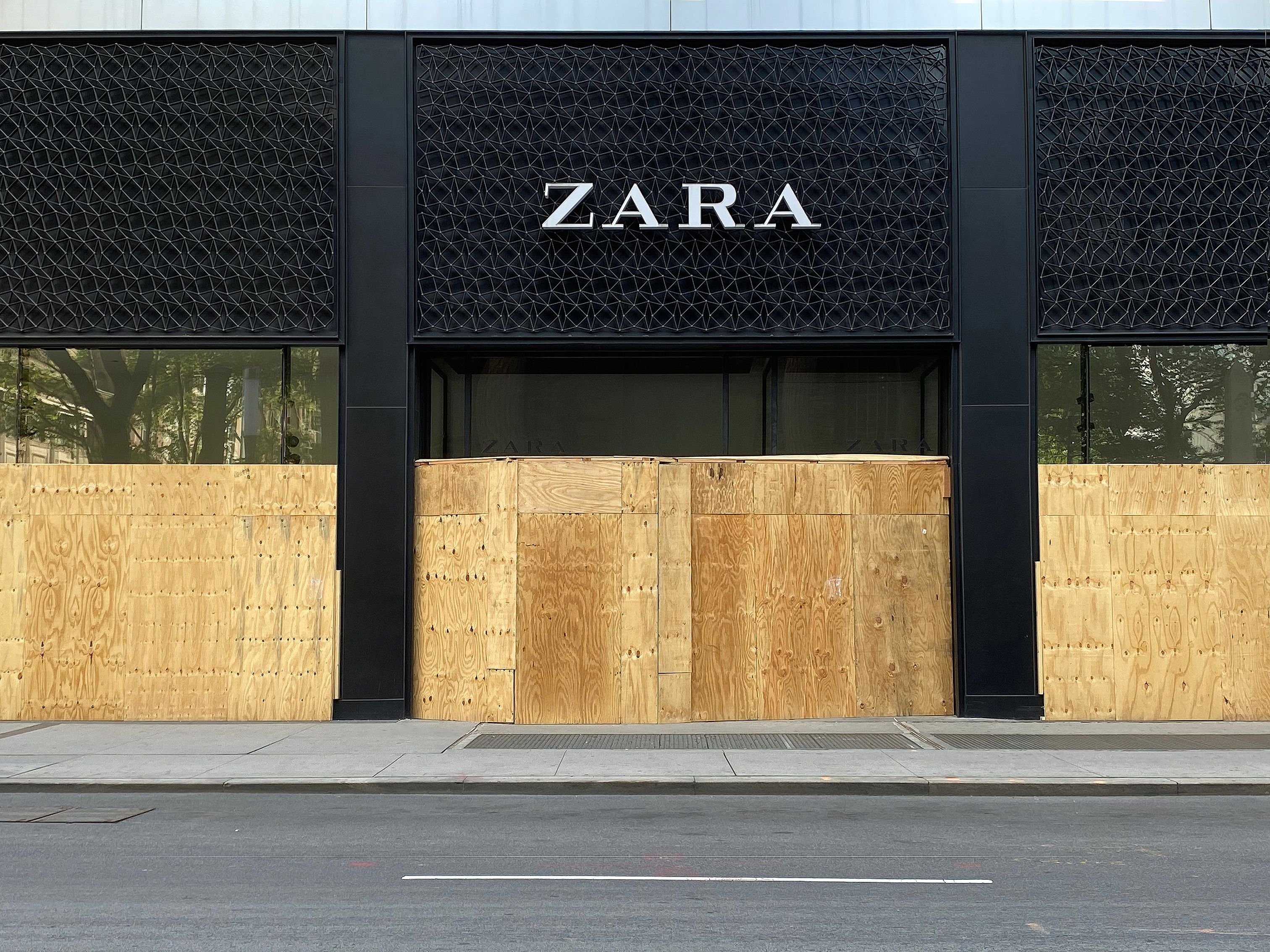 Plywood BLM NY - H3.jpg