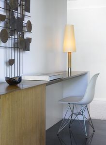 1DeskLamp