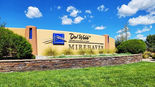 mirehaven_del_webb_entrance.jpg