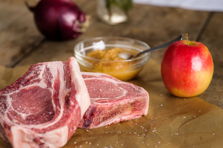 1locavore_delivery_pork_chops_0033